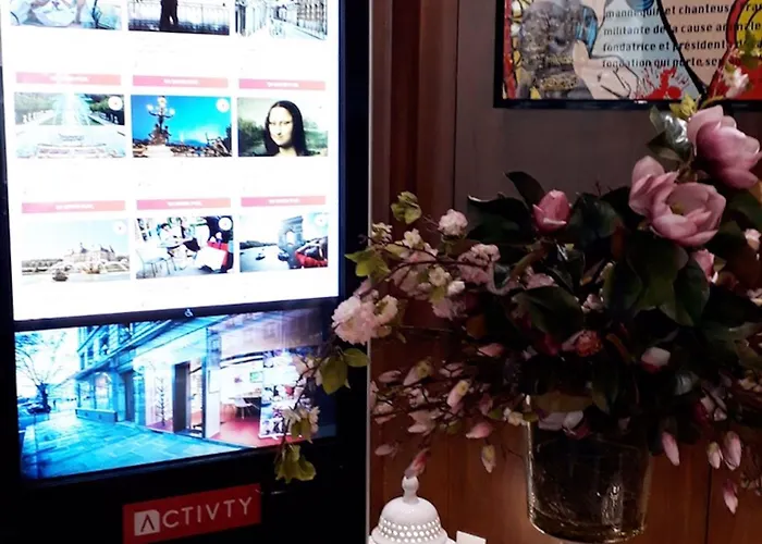 Art Eiffel 3* Παρίσι