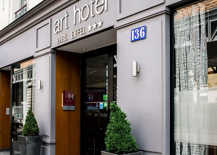 Art Eiffel 3*