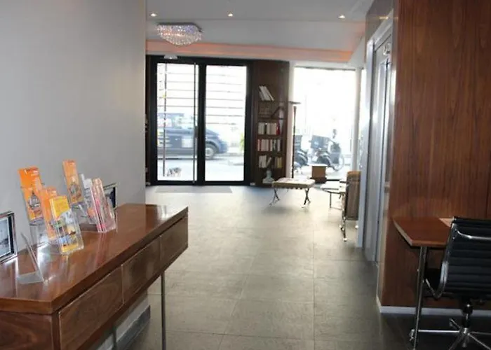 Art Eiffel 3* Παρίσι