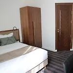 Hotel Art Eiffel 3*