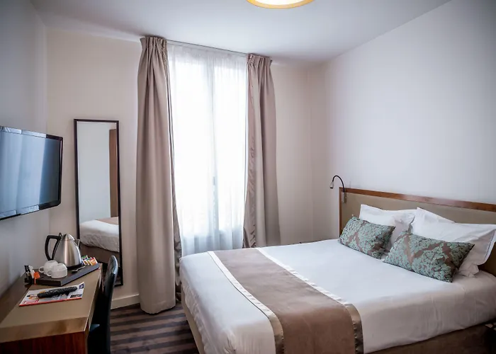 Art Eiffel Hotel Paris