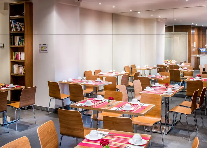 Hotel Art Eiffel Paris