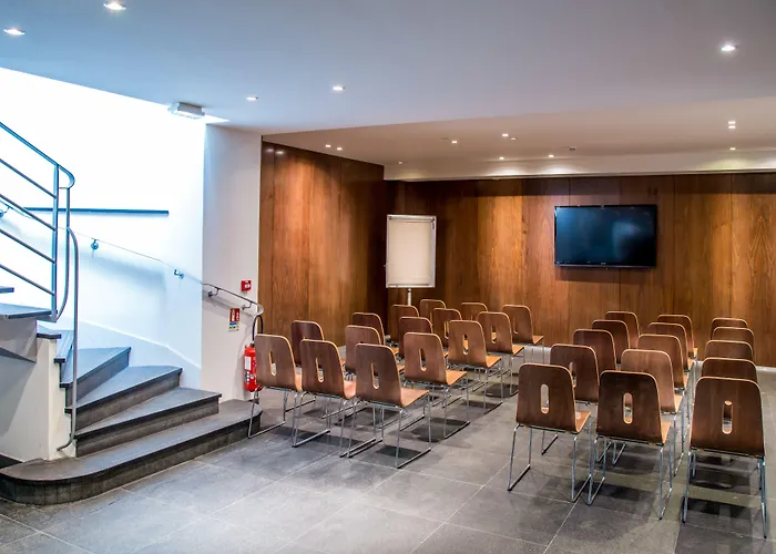 Art Eiffel Отель